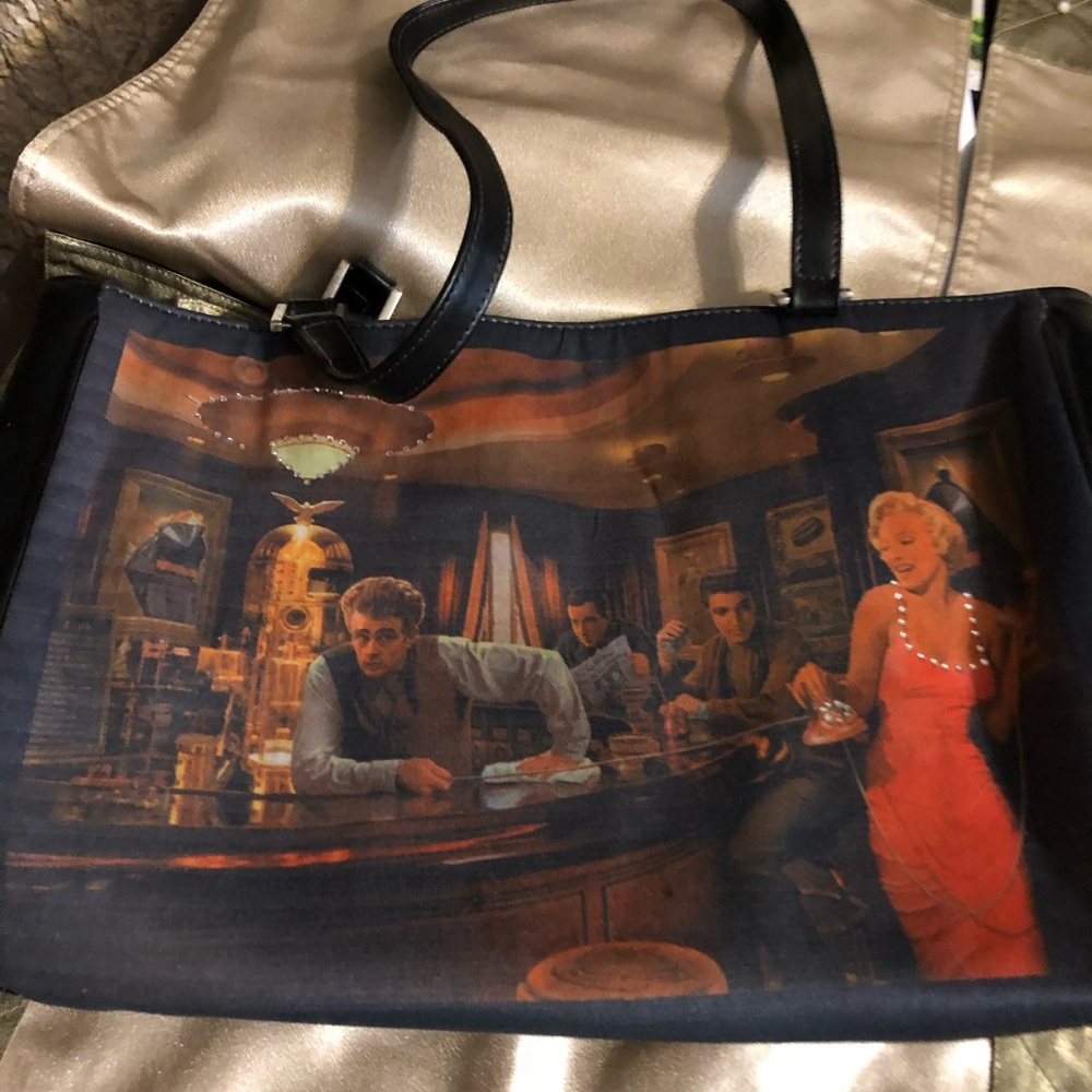 No name Tote
